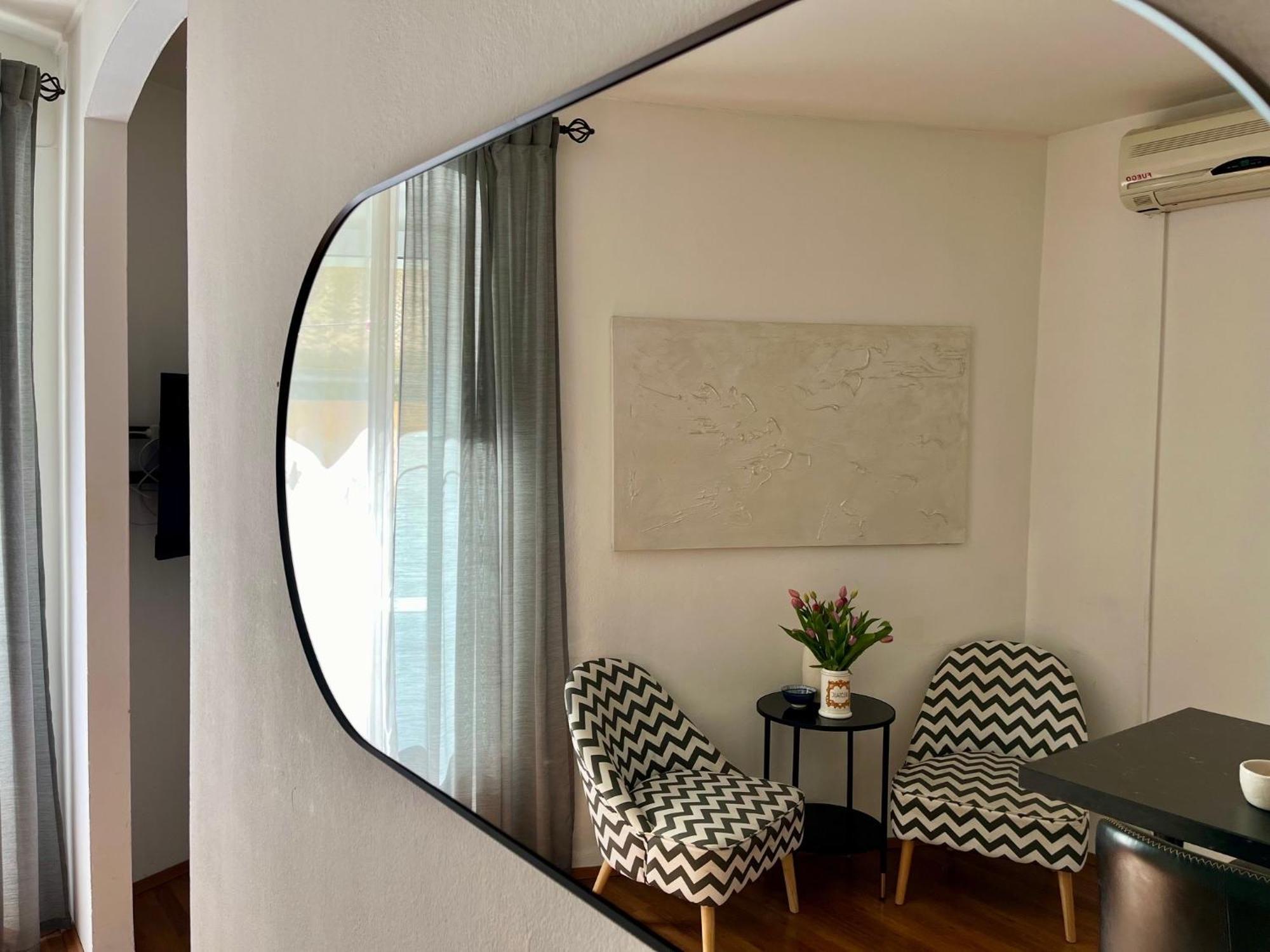 Studio Nana - By Golden Gate In Old Town สปลิท ภายนอก รูปภาพ